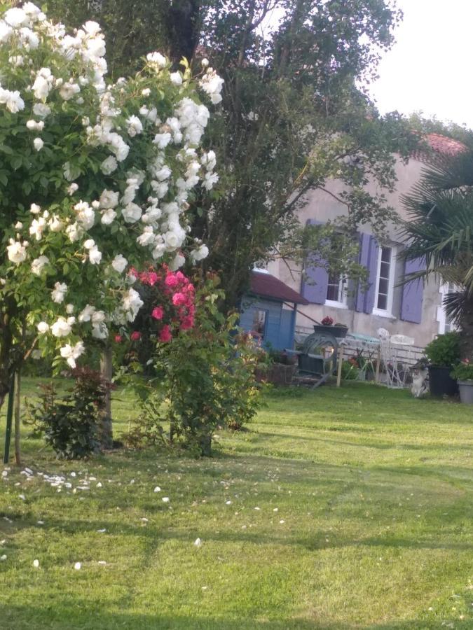 Pillac Maison De Campagne A La Ferme מראה חיצוני תמונה